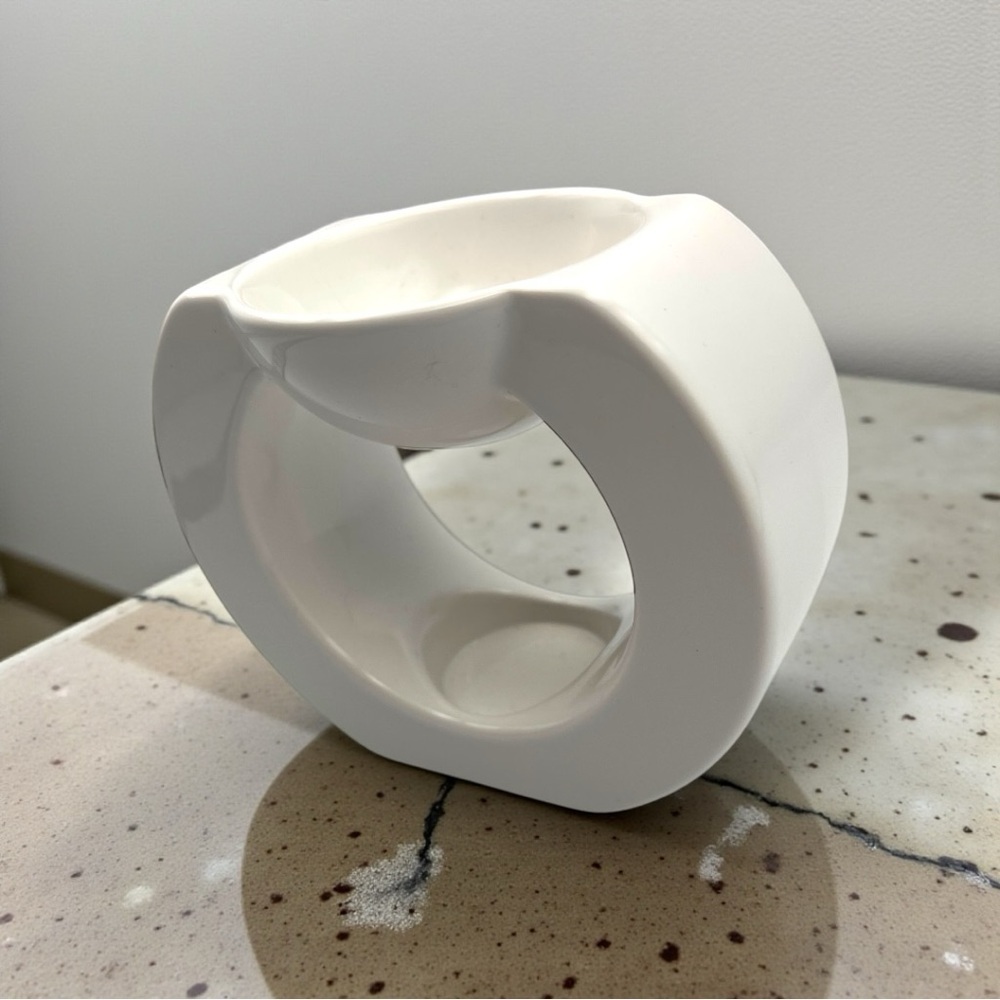 PartyLite Modern White Ceramic Wax Warmer Tealight Holder Simplistic - Picture 6 of 13